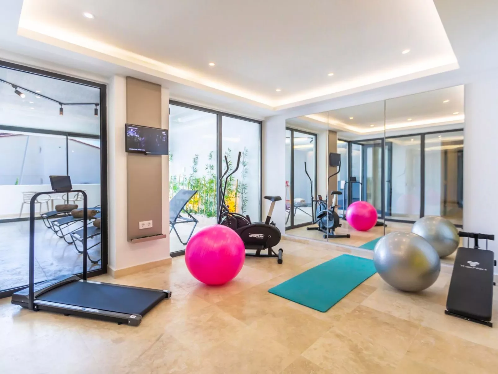 Phi Kalkan-Image-tags.info