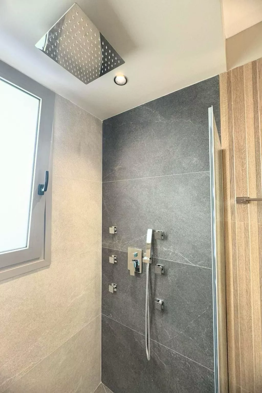 Grand Aqua Luxus-Villa von Mintzi-Buiten