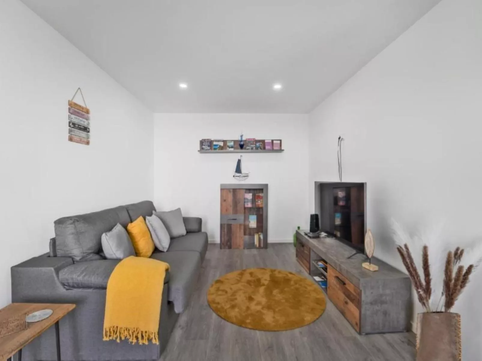 "Telvina House" mit eigenem Garten-Image-tags.info