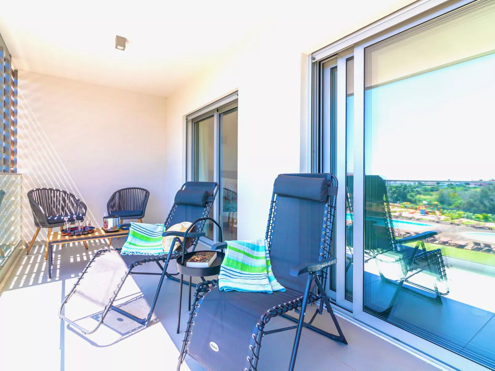 Marvell Design-Buiten