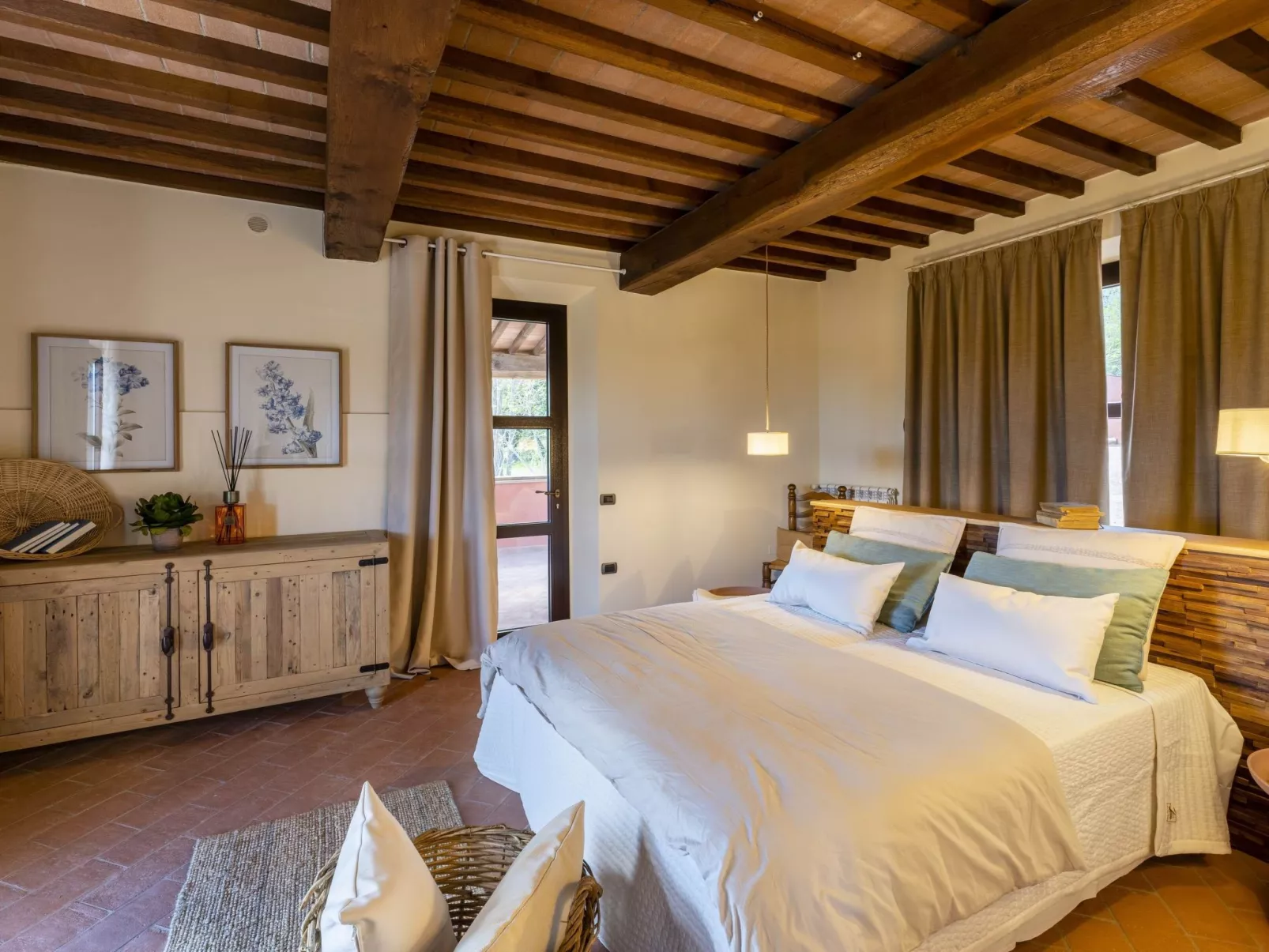 Ferienvilla 'Riparossa' mit eigenem Pool-Binnen