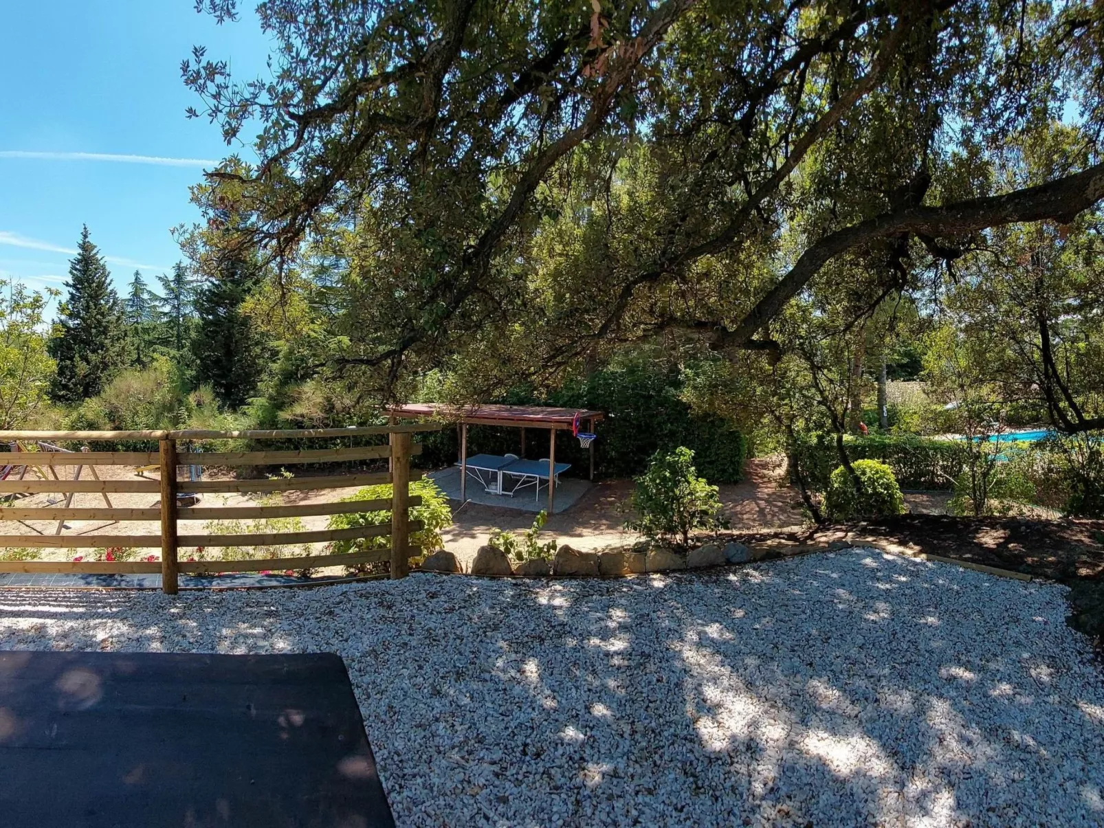 Michele Leccino' Wohnung mit Schwimmbad-Image-tags.info