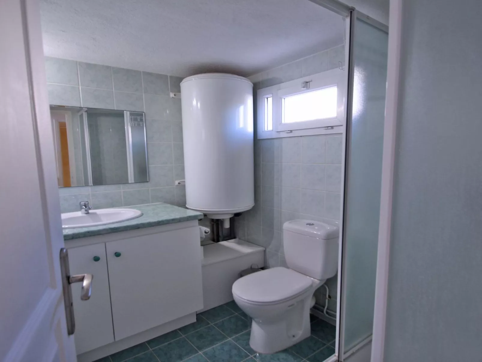 Mas provençal - 4-6 Personen - Strand zu Fuß erreichbar-Binnen