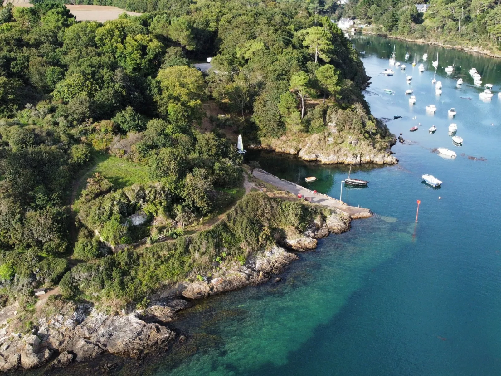 Architektenvilla 200 Meter von den Stränden entfernt-Buiten