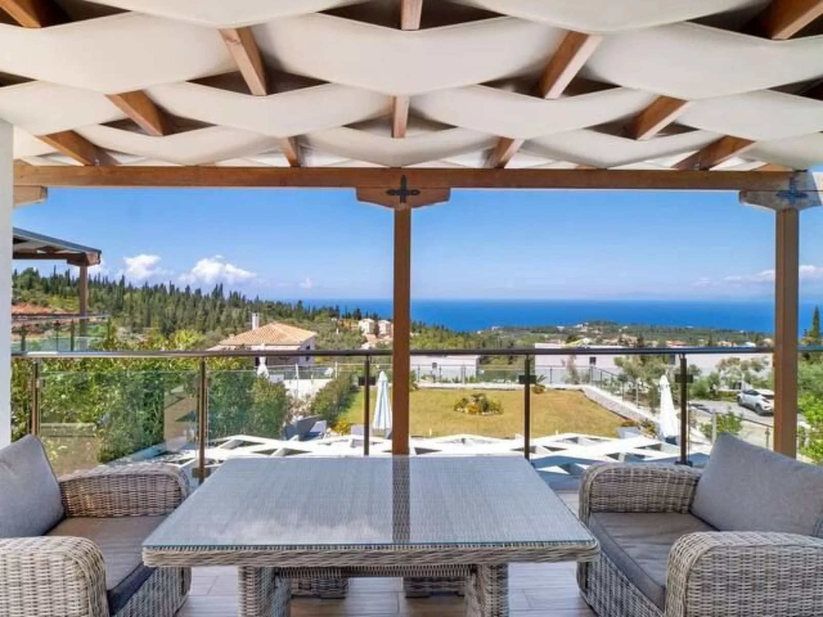 Luxuriöse Steinvilla Emily nahe dem Strand von Mylos-Binnen