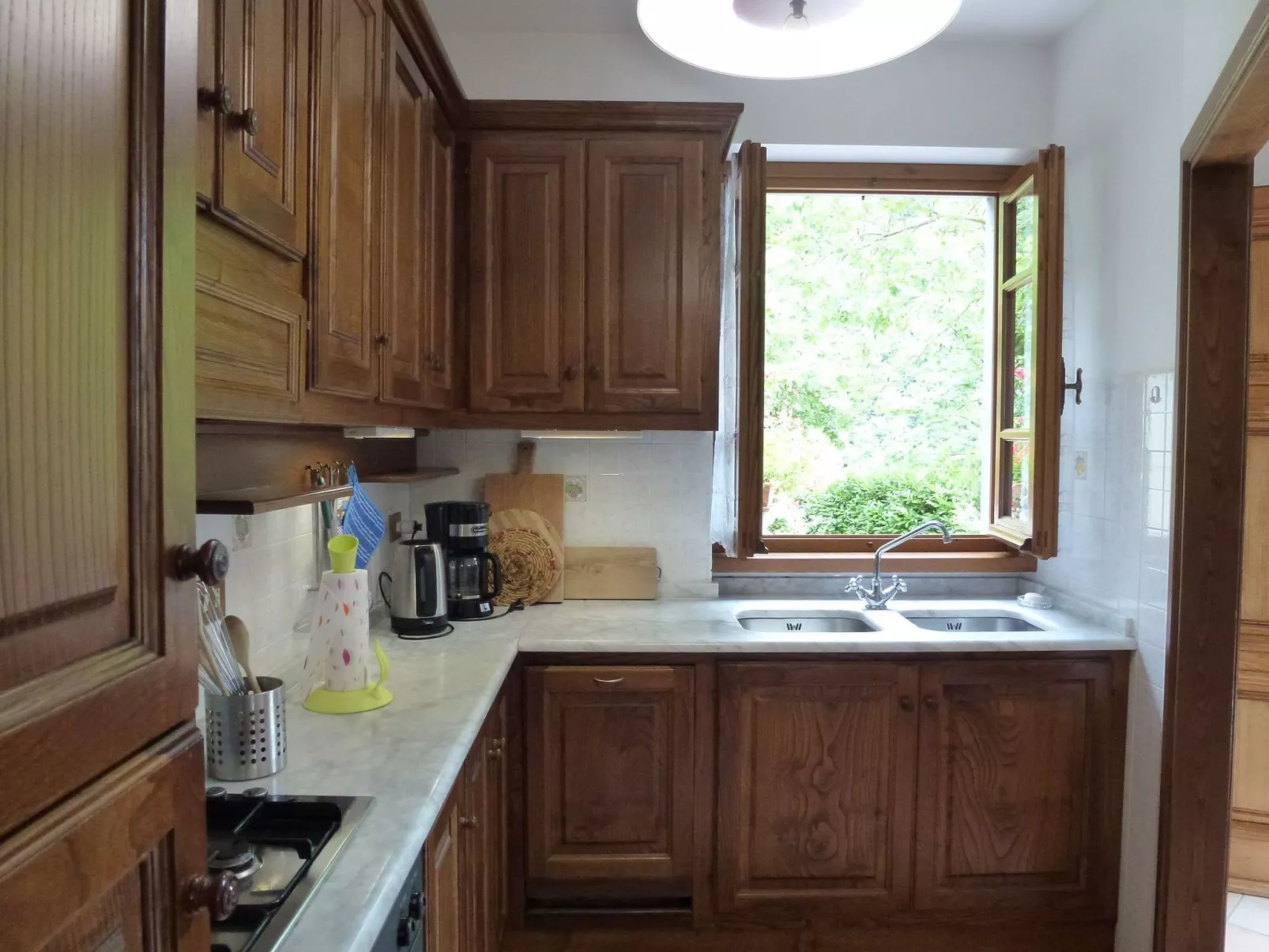 Mit Garten, Grill und Terrasse-Binnen