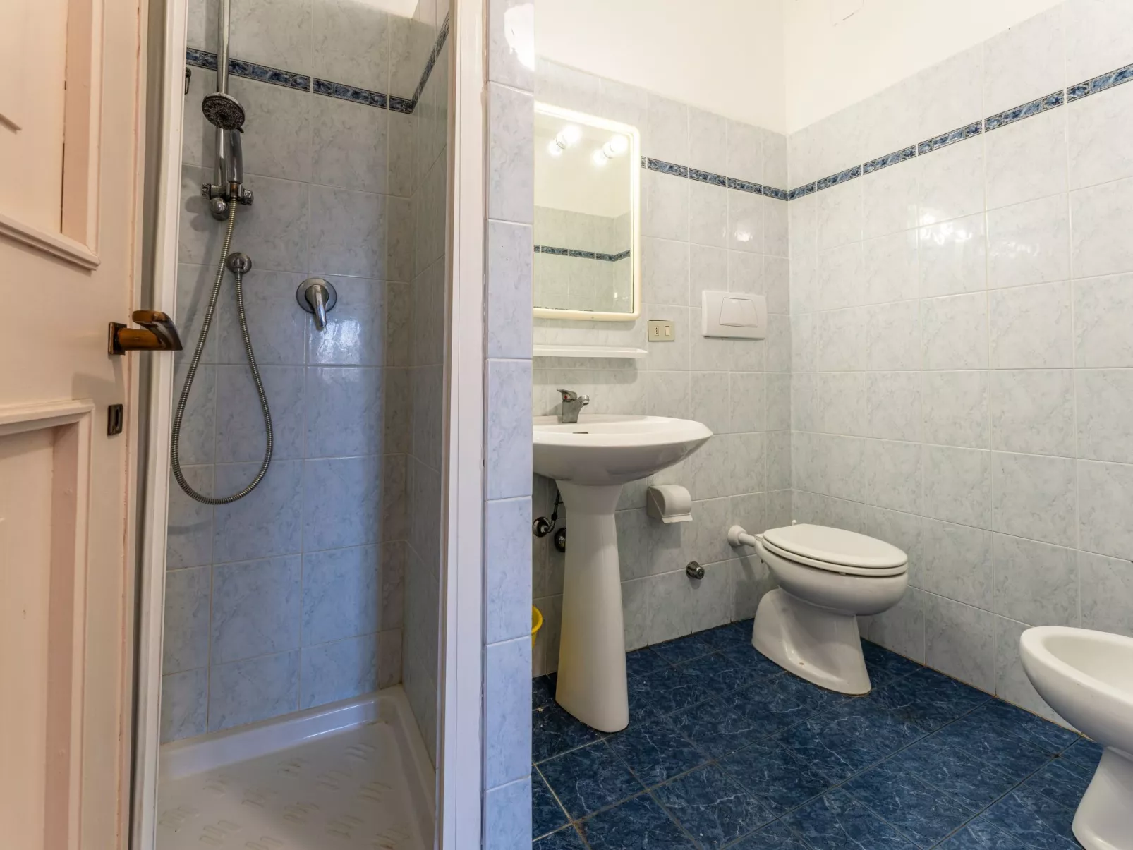 Wohnung mit Wasserblick - Binnen