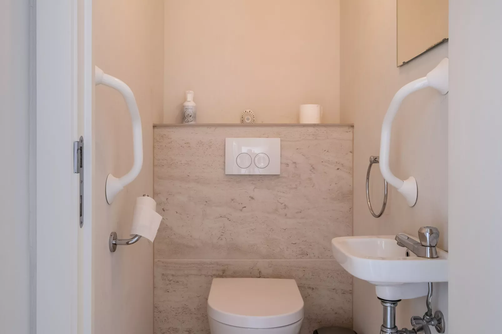 La Poudrière GV04-Badkamer