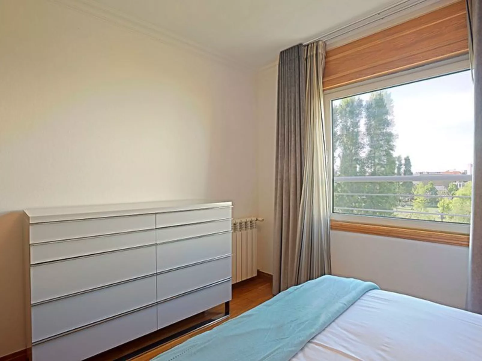 Grünes Ávila-Image-tags.info