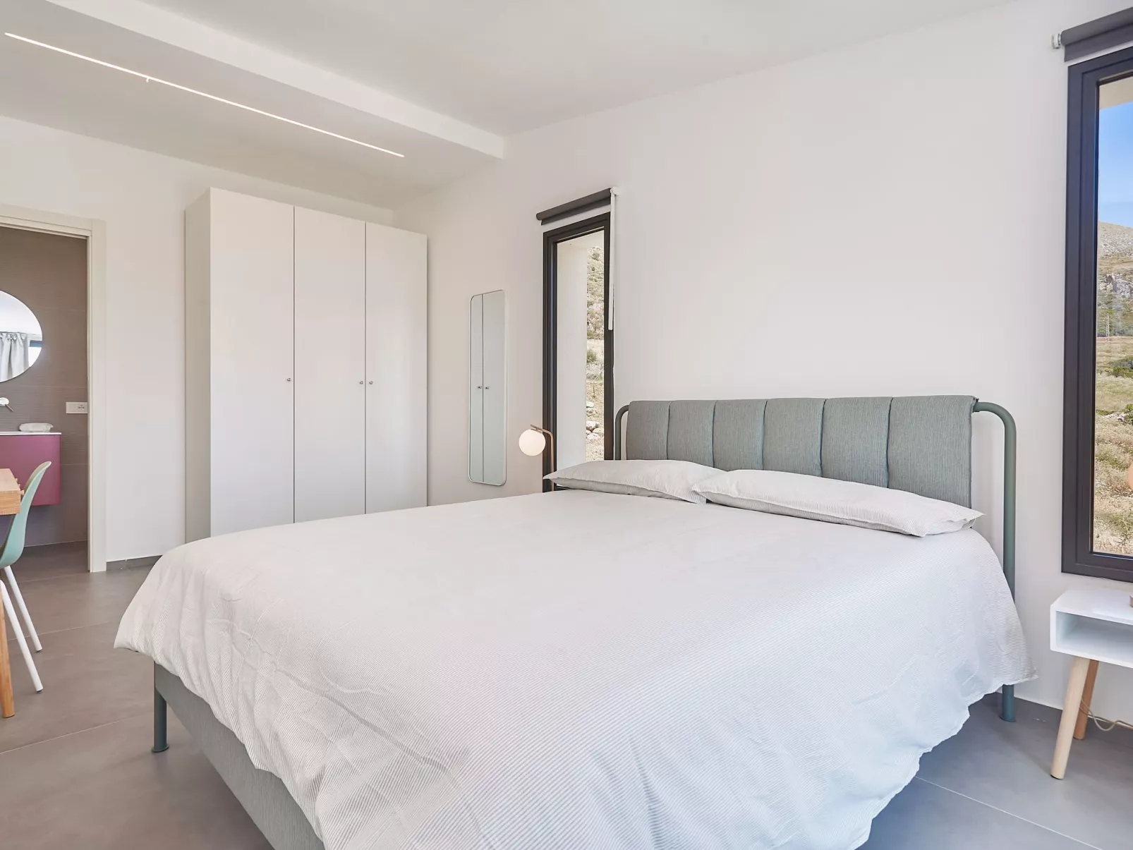 'Villa Muntaja' mit privatem Pool-Binnen