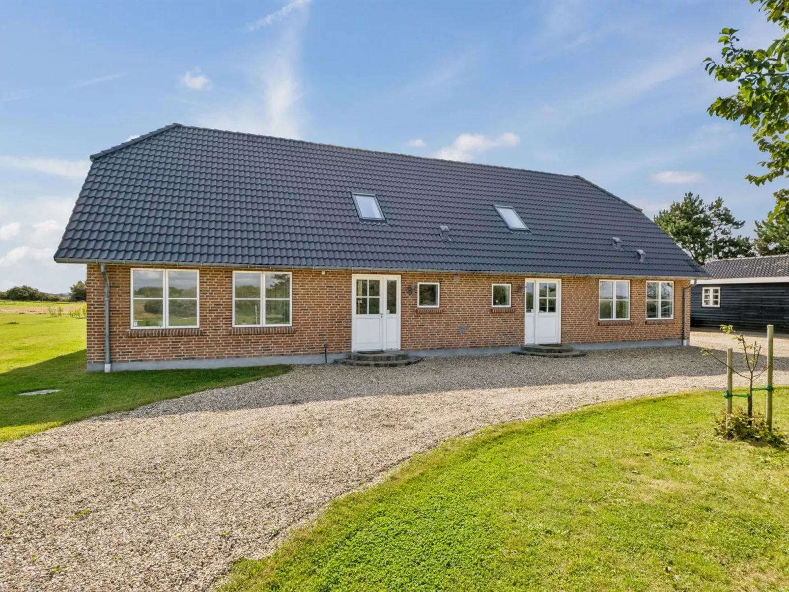 "Fridhild" - 150m to the fjord-Buiten