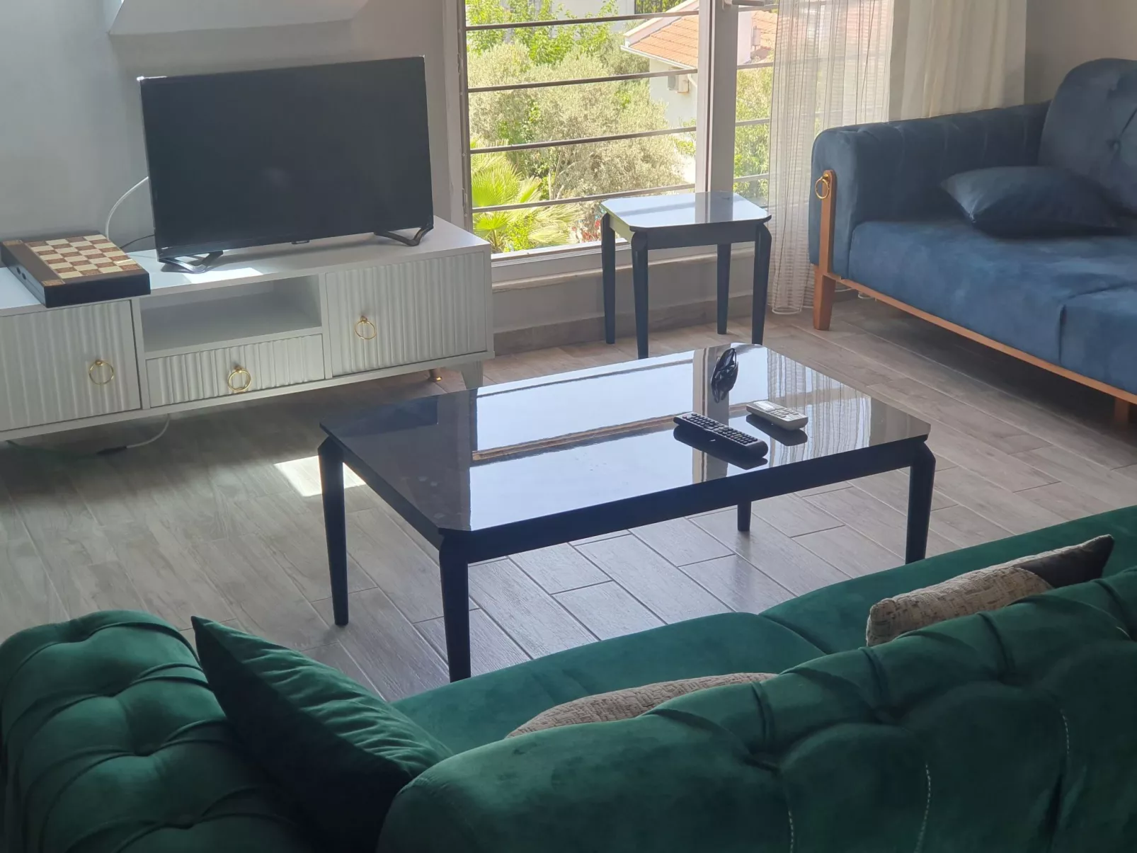 Sea View Loft-Binnen