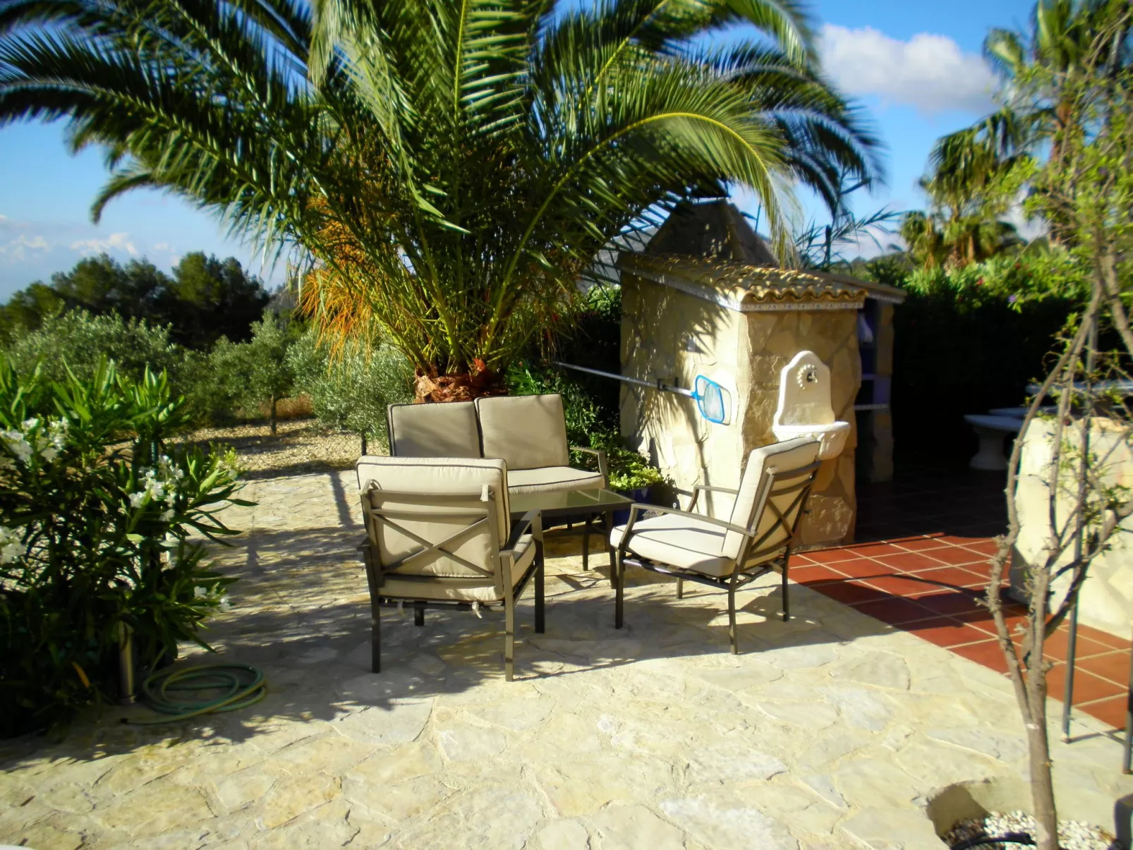 Kleines Landhaus in schöner Umgebung-Image-tags.info