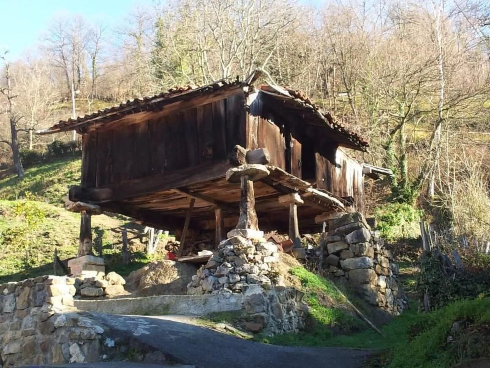 Ländliches Haus La Carrozal Senda del Oso-Image-tags.info