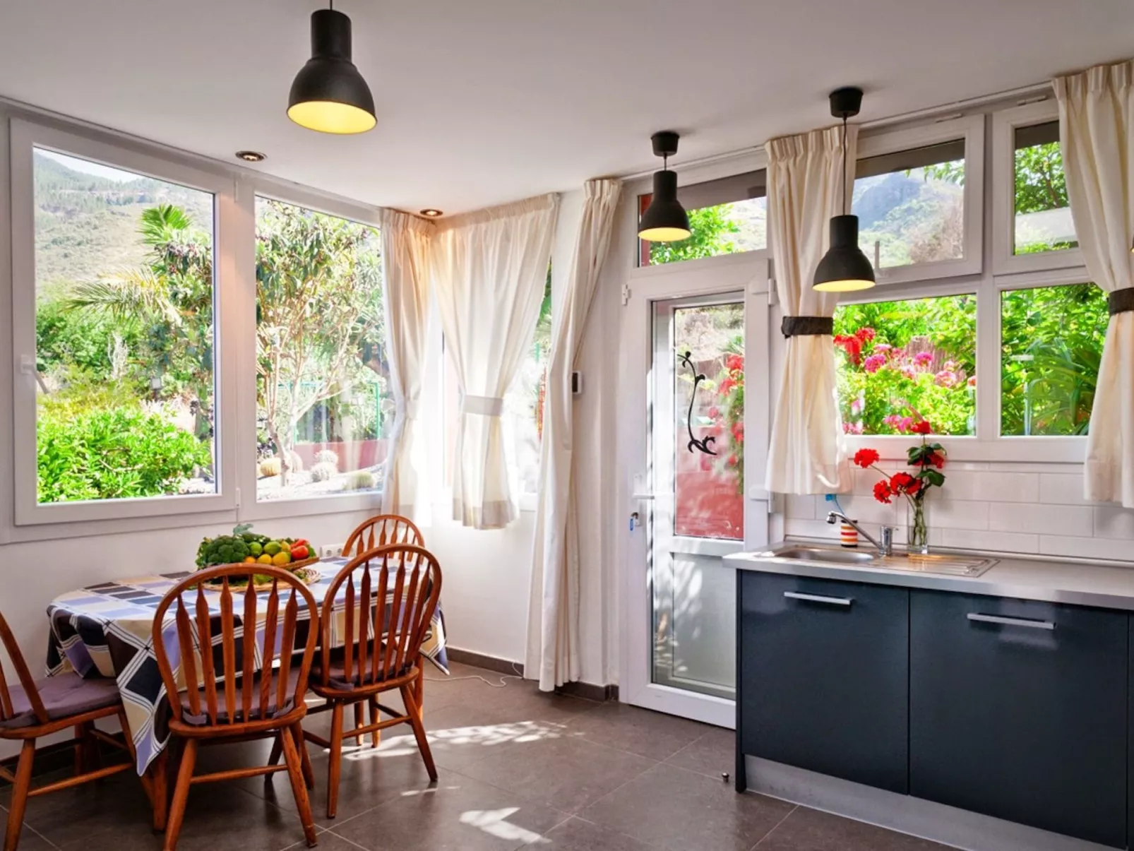 Finca mit Garten, Grill und Terrasse-Image-tags.info