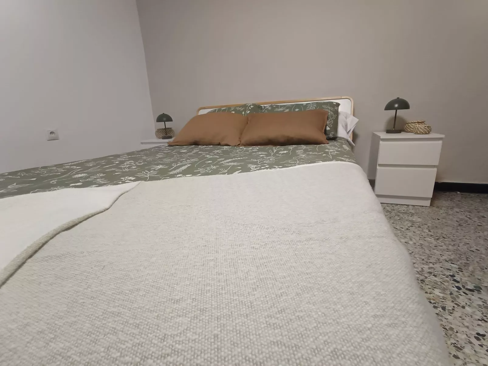 Edara Home - Haus mit privatem Garten-Binnen