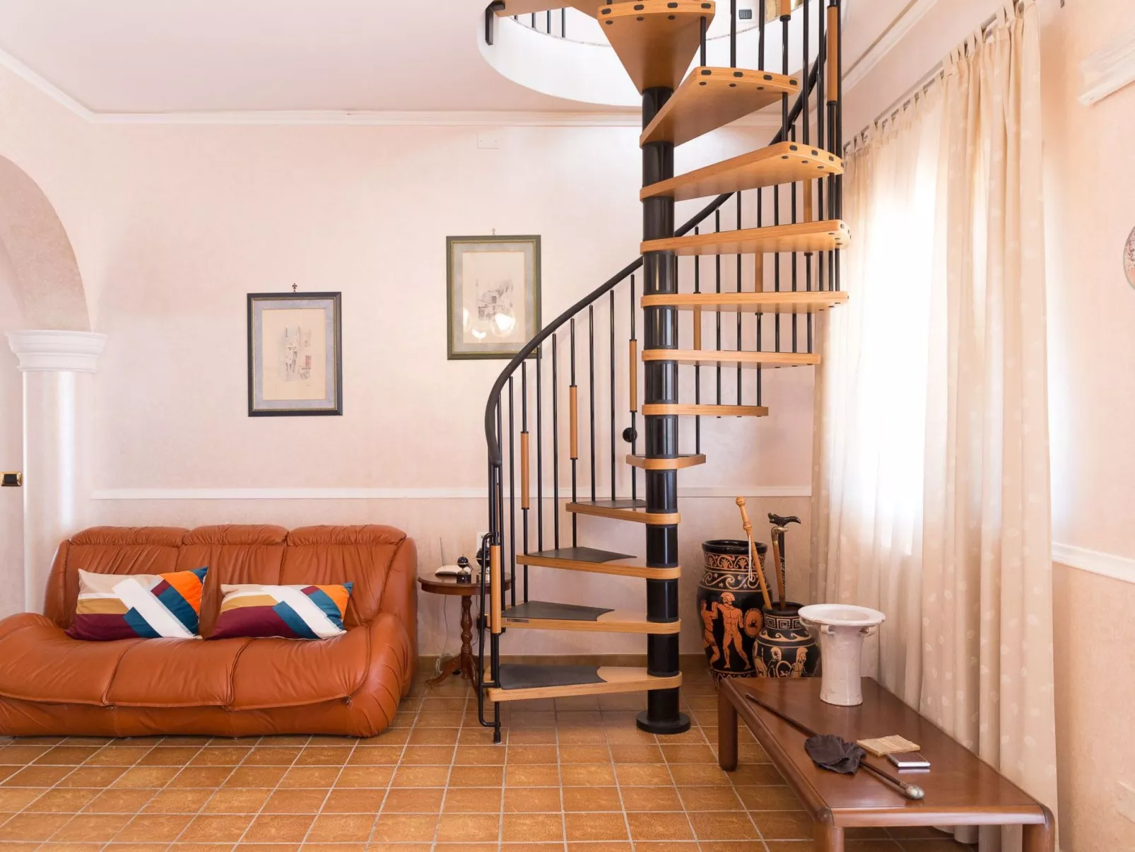 Angenehmes Haus mit privatem Pool-Binnen