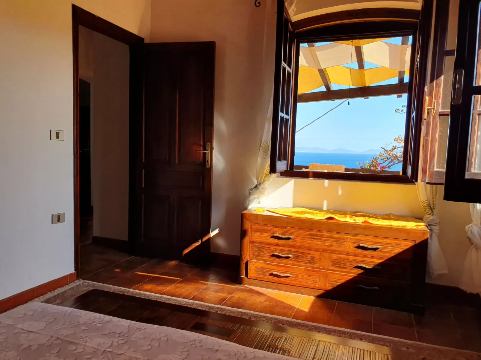 Villa mit Panoramablick-Binnen