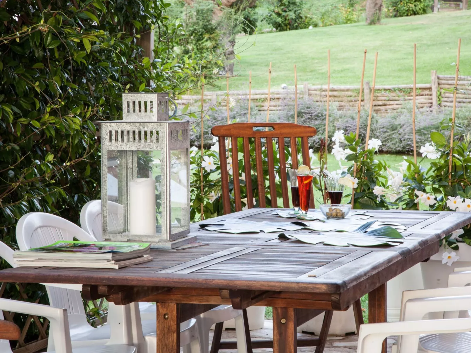 'Orion' mit Terrasse-Buiten