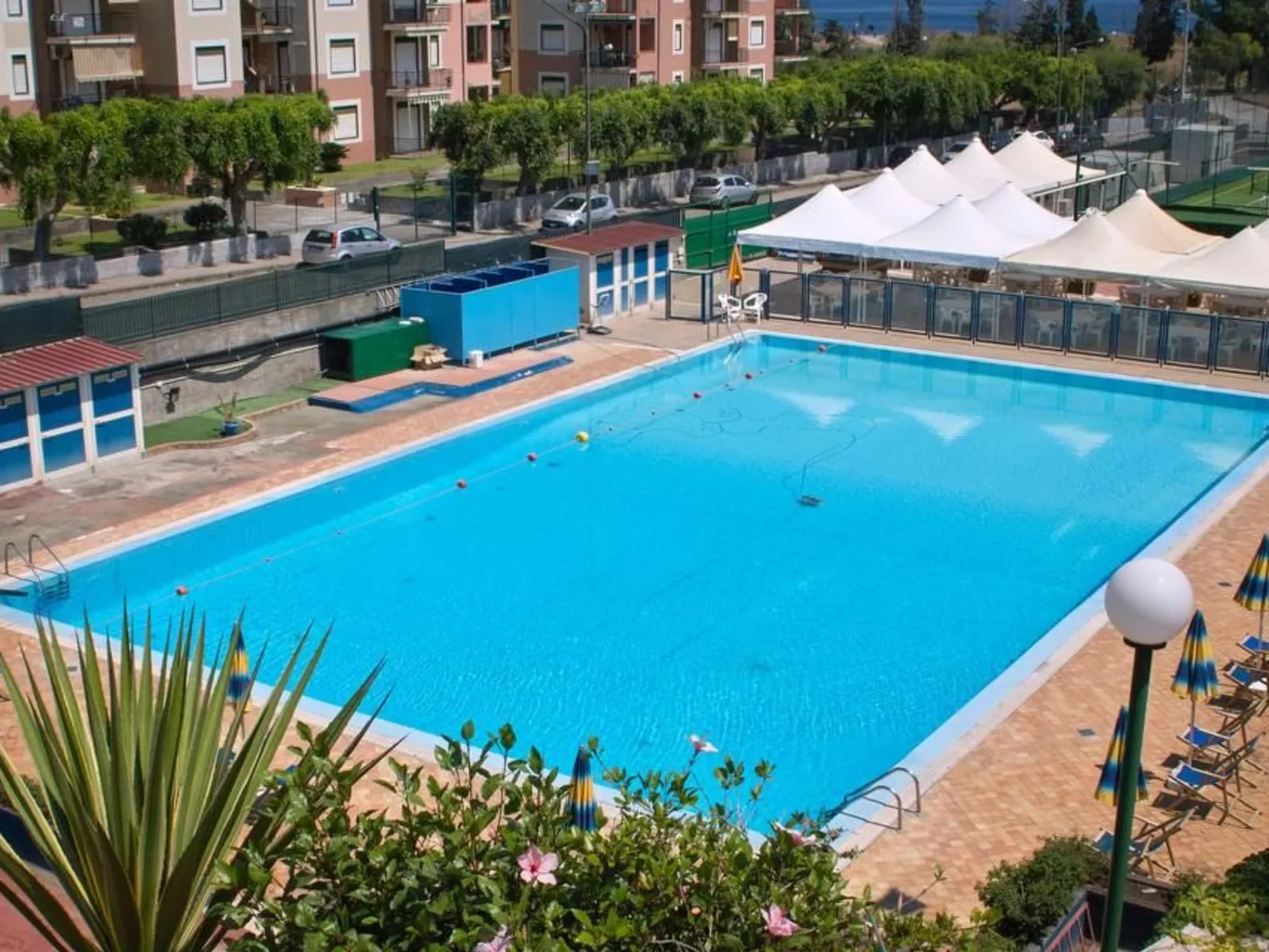 Taormina Studio 001-Image-tags.info