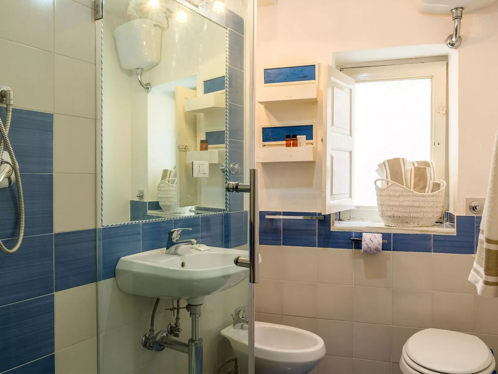 'Marinella Taormina-Binnen