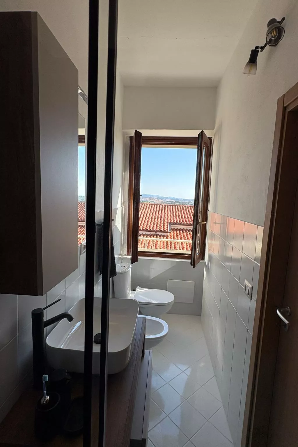 Zeit für Jazz "2BR Apt Nr S.Teodoro"-Image-tags.info