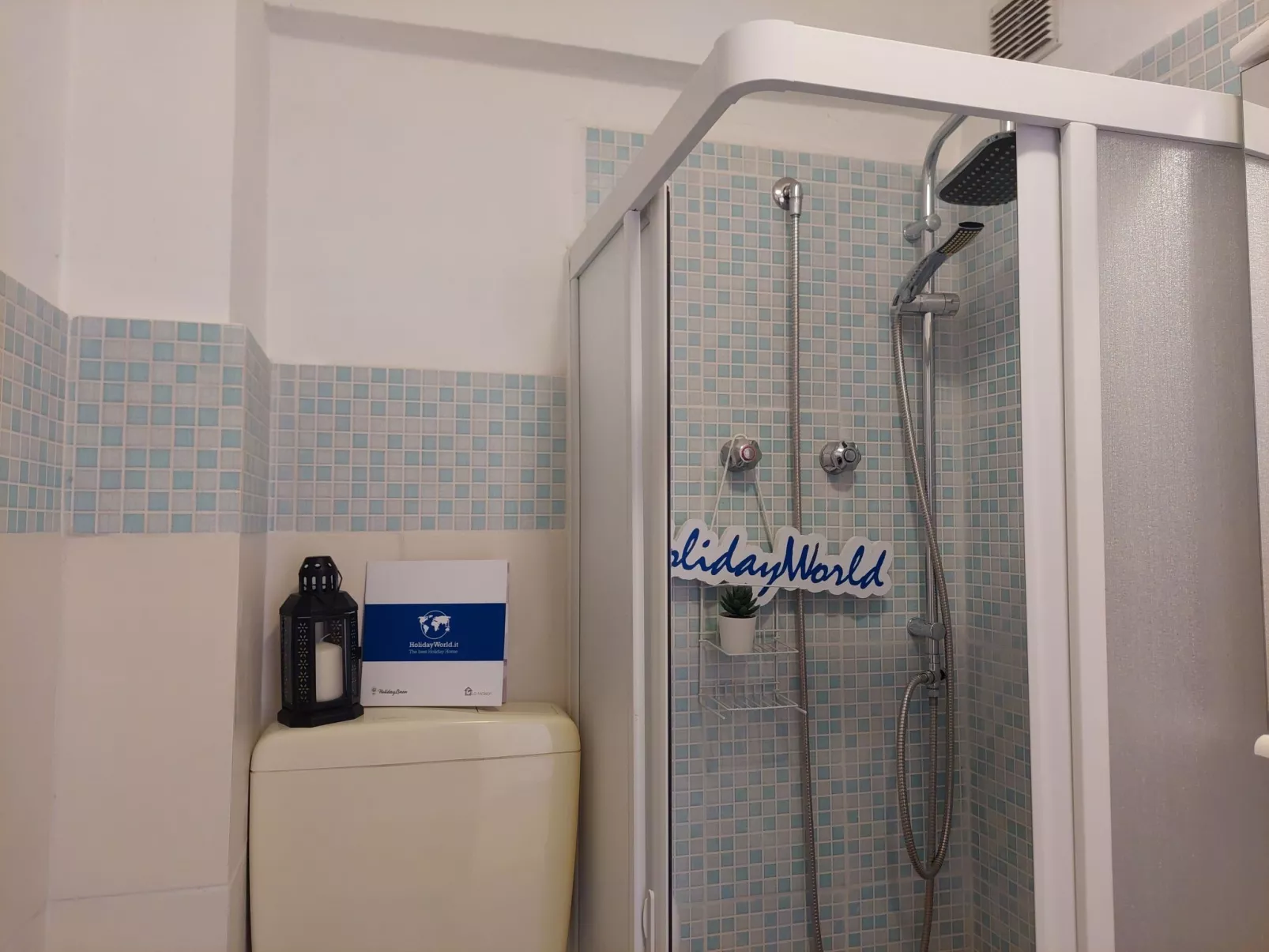 House Fiocco di Neve by Holiday World-Binnen