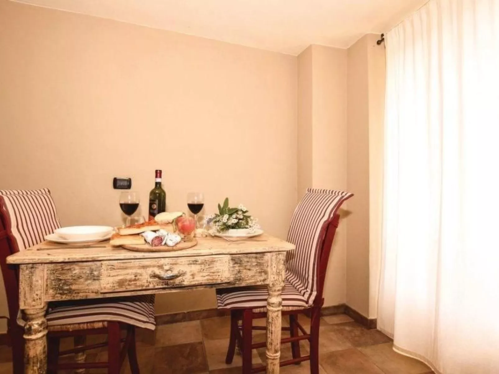 Piccola casa romantica-Image-tags.info