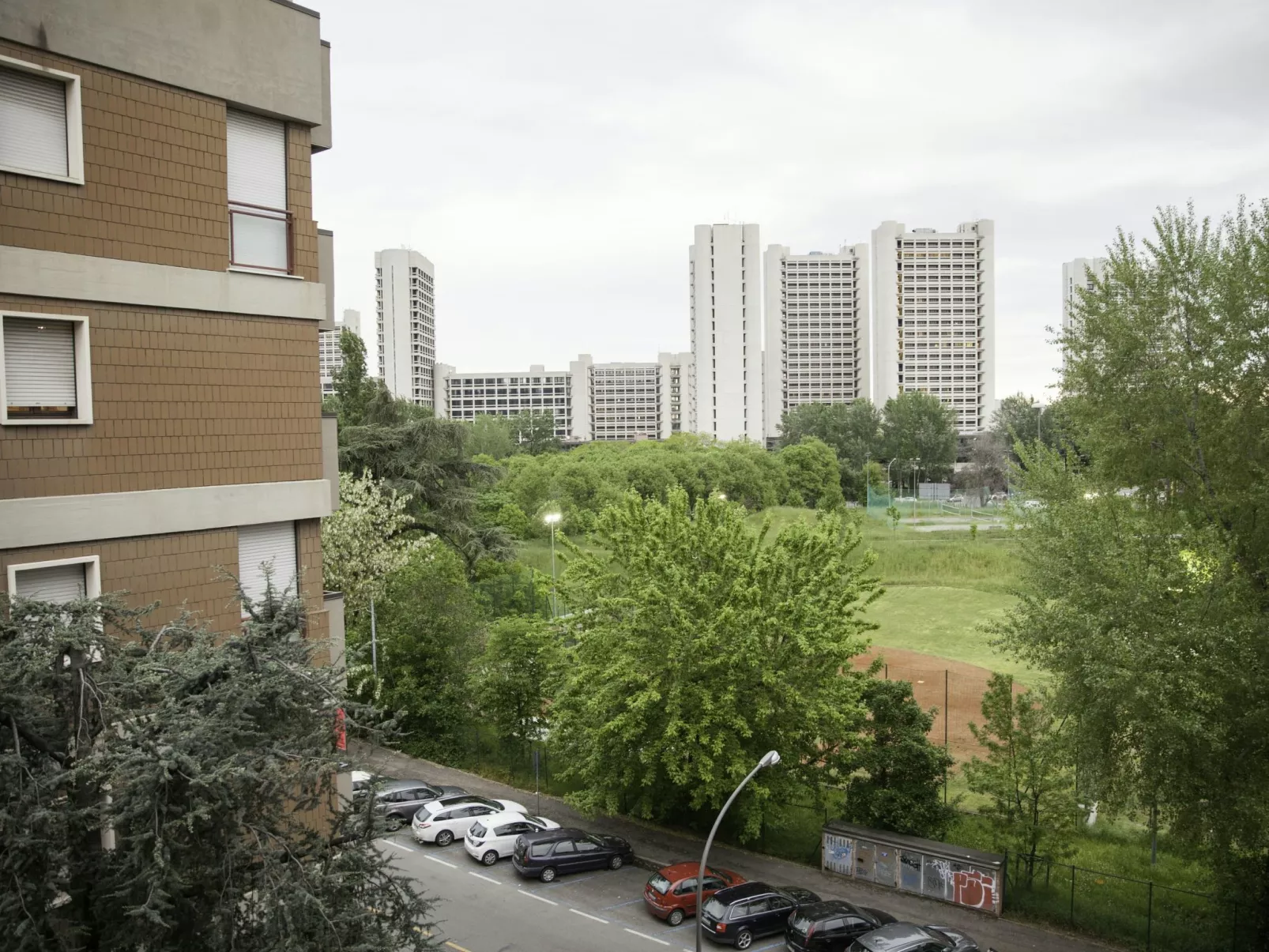 Auf dem Messegelände 14, in der Nähe des Zentrums und gegenüber dem Messegeländ-Image-tags.info