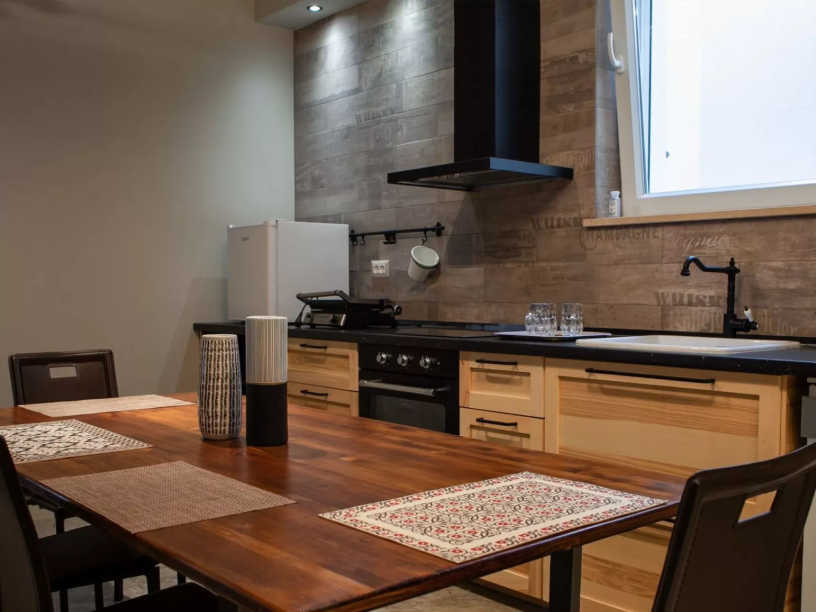 Villa mit privatem Pool in der Nähe der adriatischen Strände-Binnen