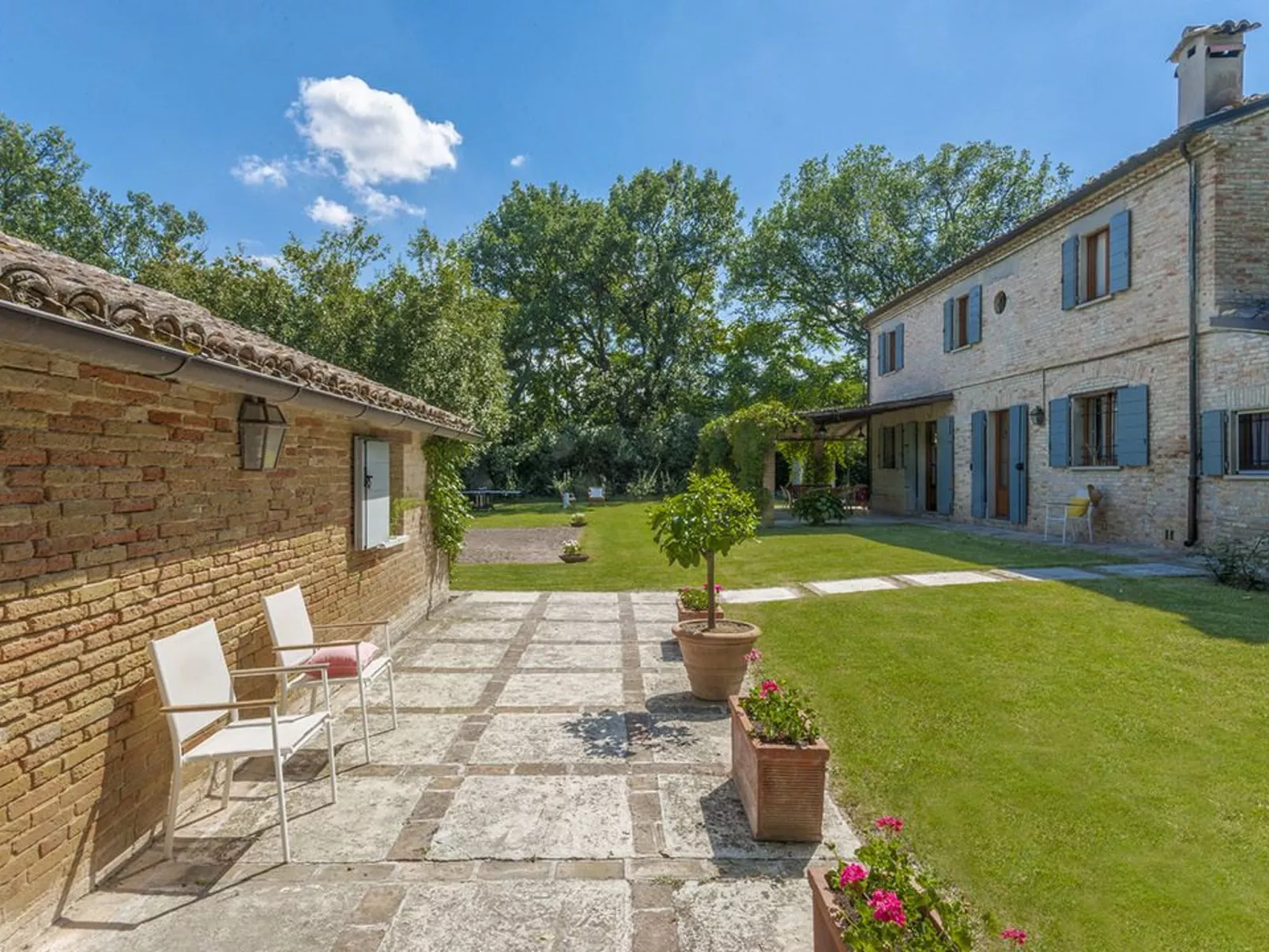 Villa Deda - Marche Holiday-Buiten