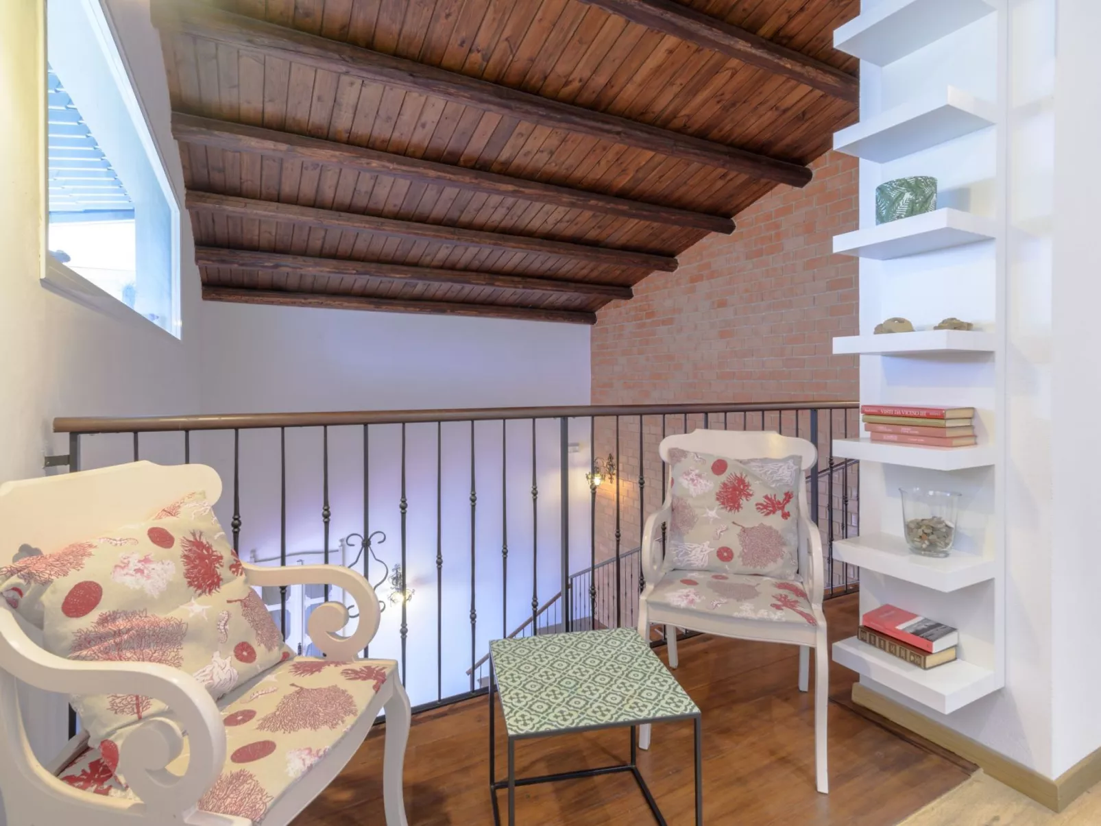 Villa am Sandstrand von Punta Secca-Image-tags.info