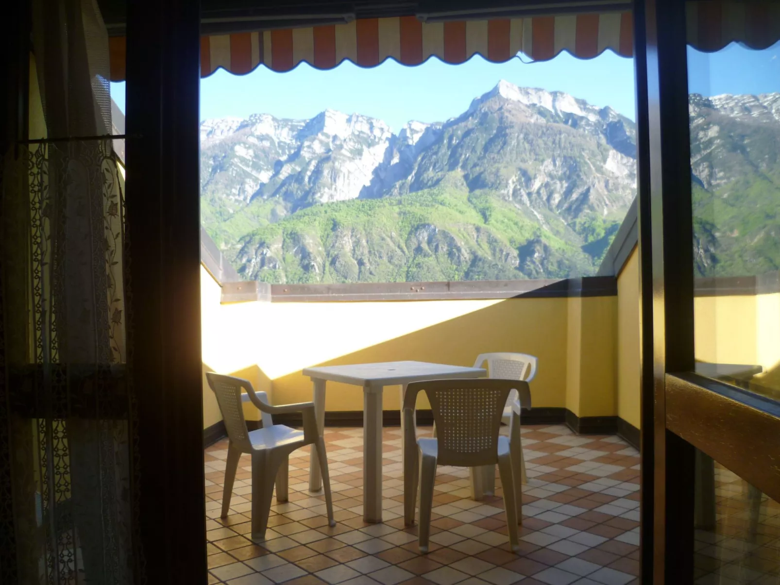 'Cielo' mit privatem Balkon-Binnen