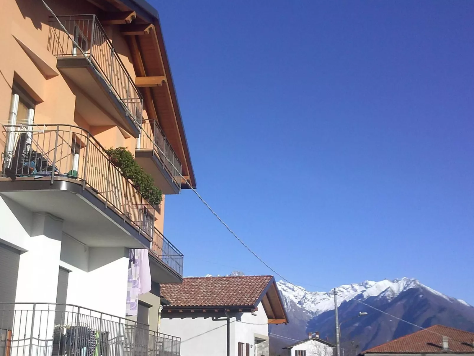 Wohnung "Spaziosa mansarda"-Buiten