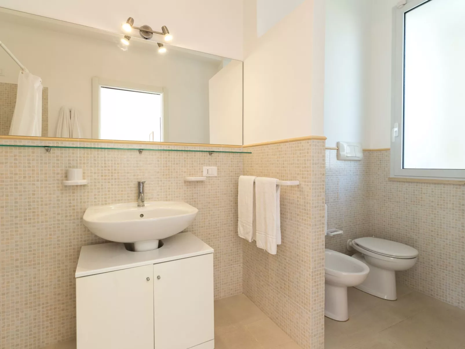 In Ragusa mit Möblierter Terrasse-Binnen