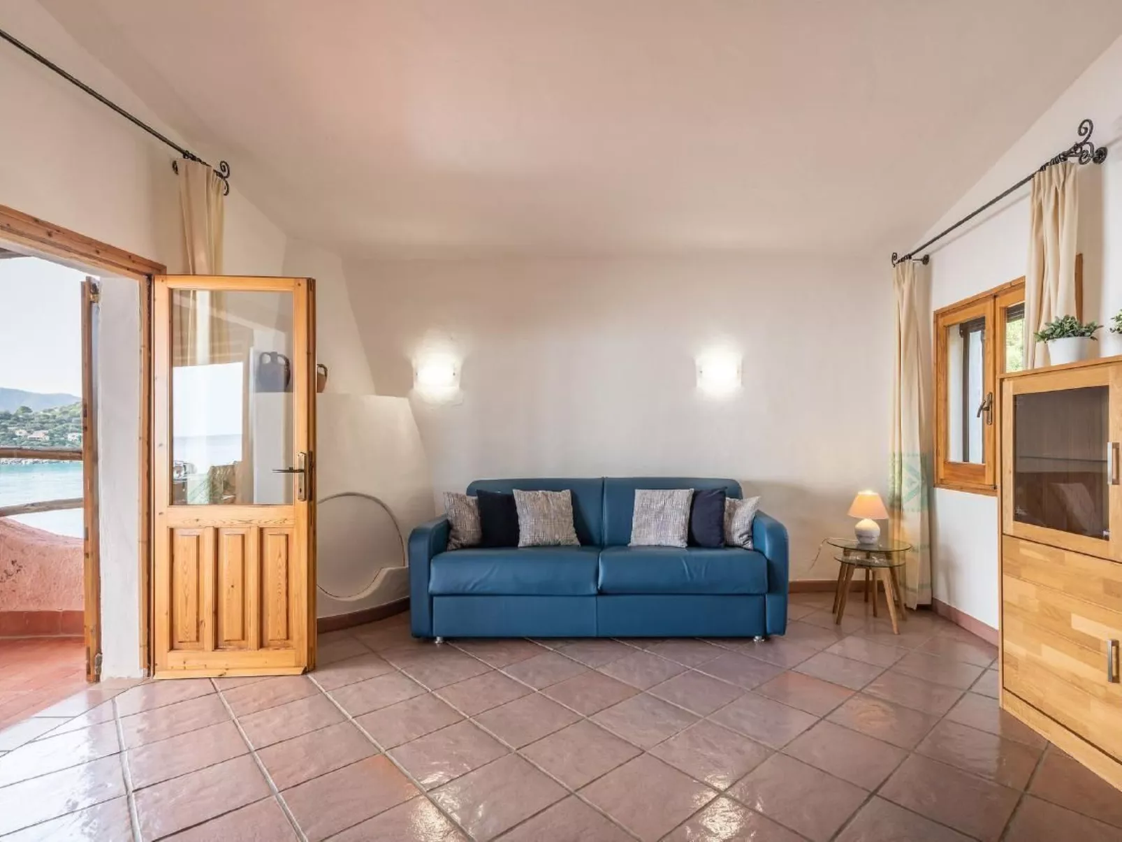 Wohnung in Torre Delle Stelle mit Terrasse und Grill, nah am Strand-Binnen