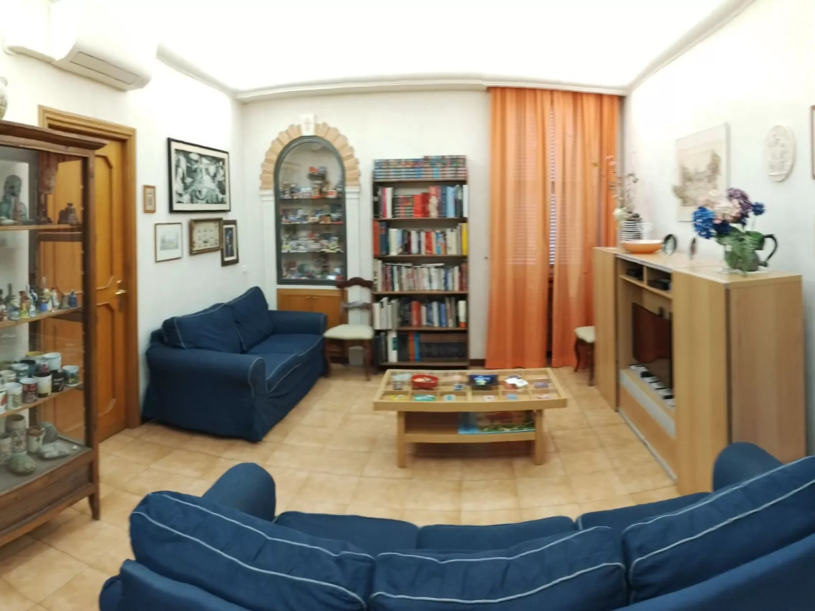 Mit Wasserblick-Binnen