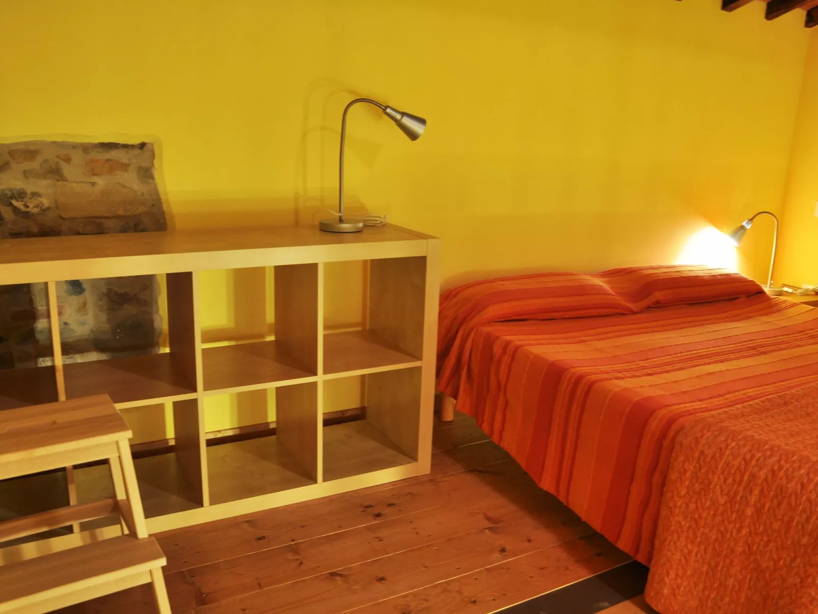 "Casa Olmo" Schwimmbad und Jacuzzi, privater Garten-Binnen