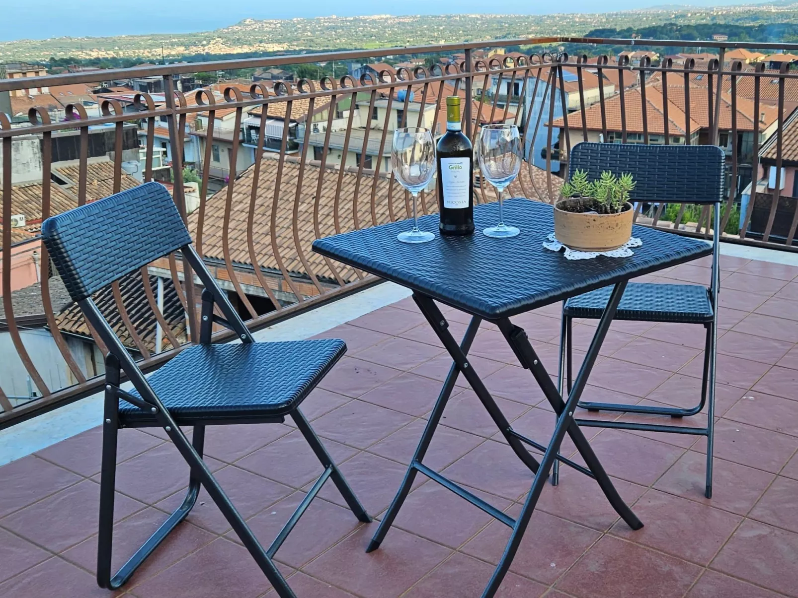 BellaVista-Image-tags.info