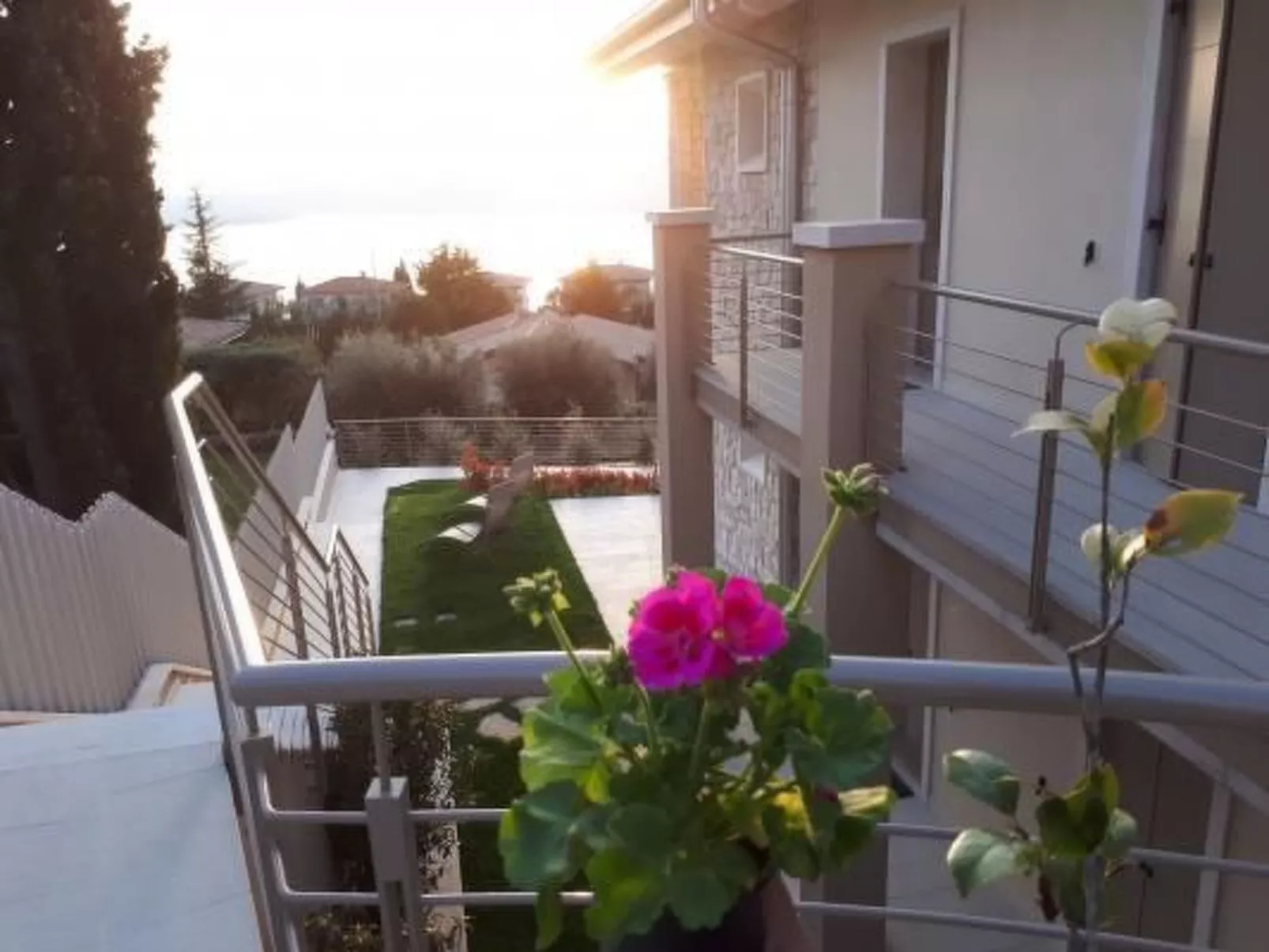 Flacher Sonnenuntergang-Image-tags.info