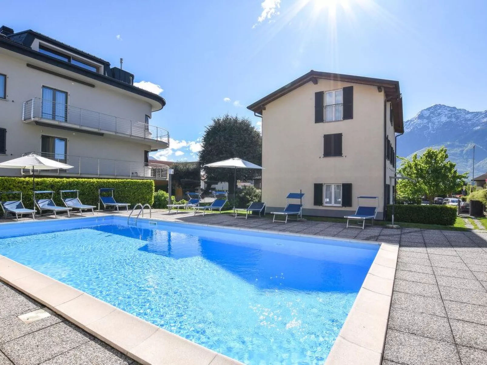 Wohnung in Domaso mit privatem Parkplatz-Buiten