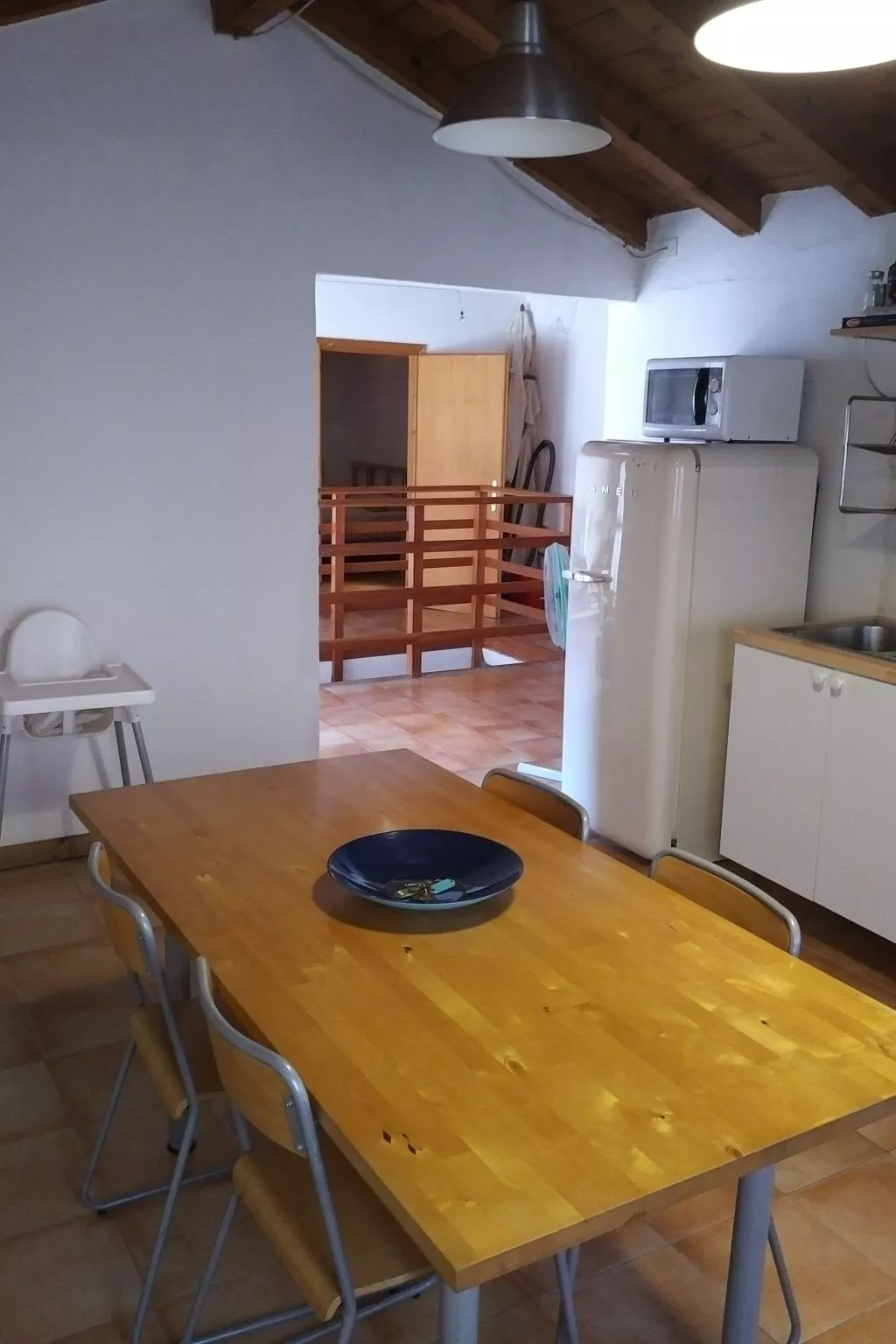 Zweijährige Terrassenwohnung-Binnen