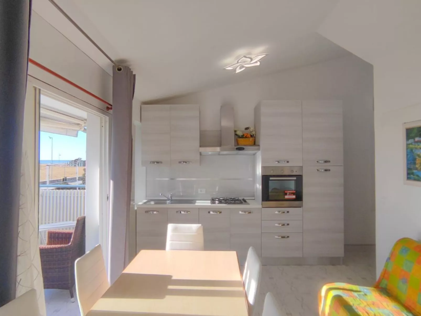 Wohnung "Villa Miami" mit Balkon im ersten Stock-Image-tags.info