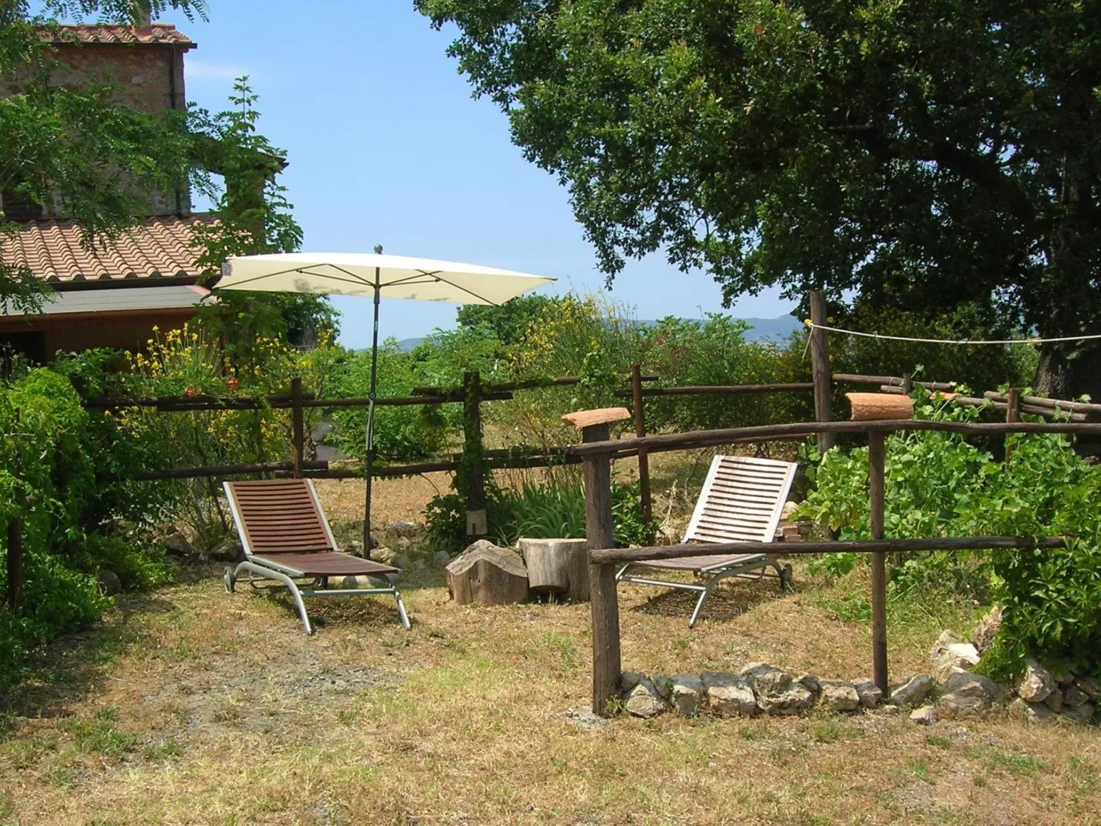 Wohnung Grecale in Castellina Marittima-Buiten