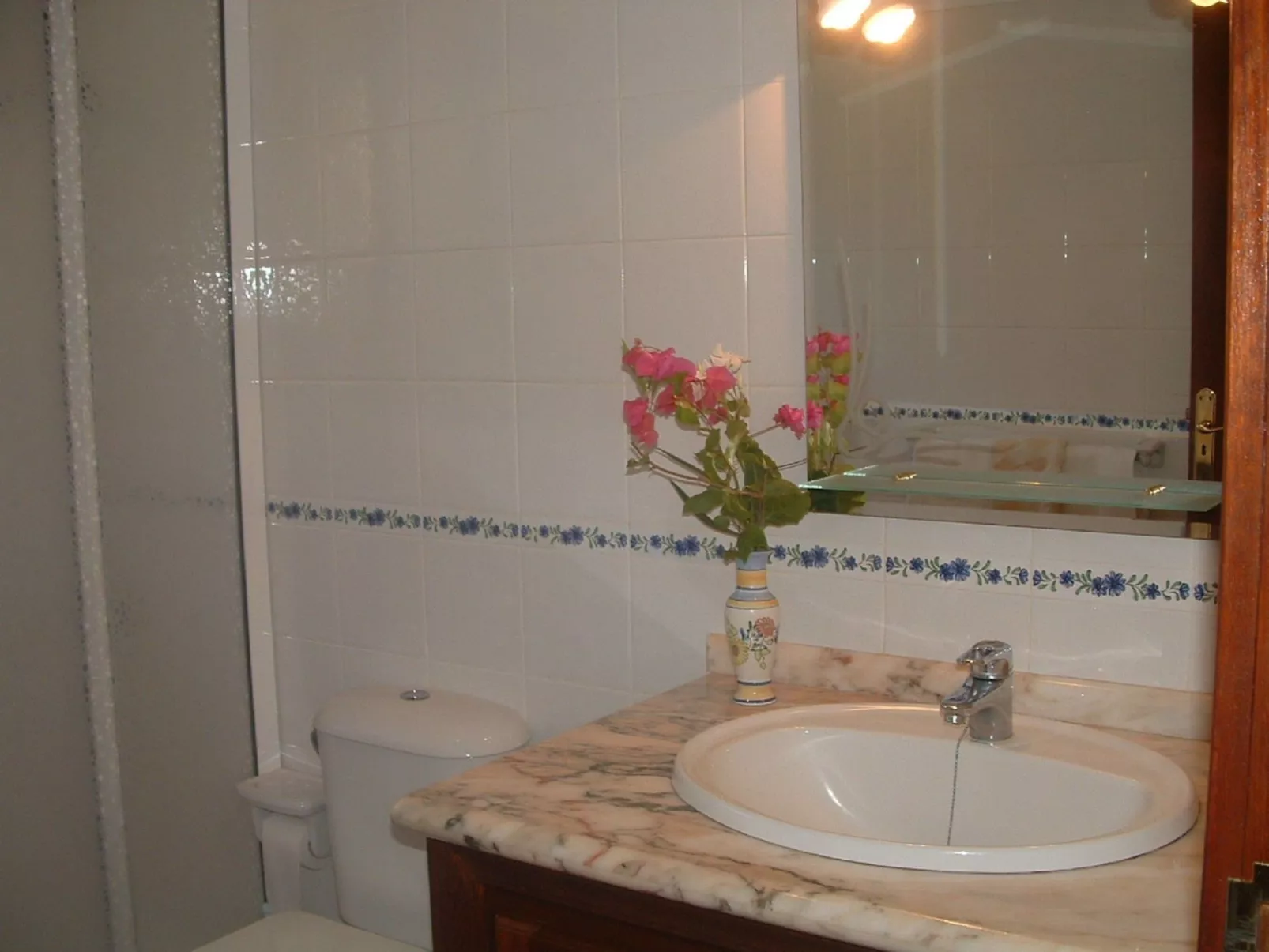 Mit Garten und wunderbarer Aussicht-Binnen