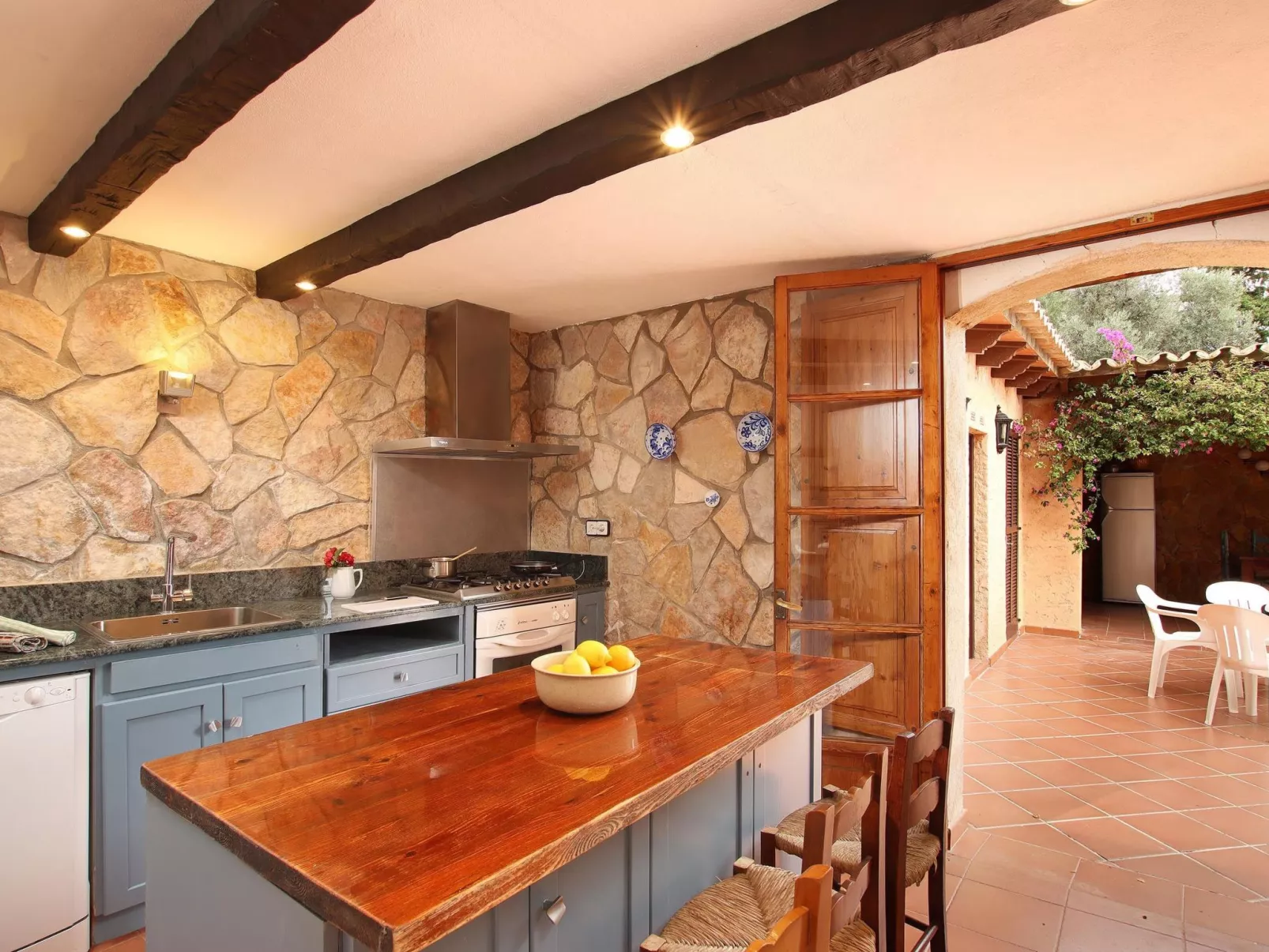 Traditionelle Villen in der Nähe von Pollensa-Buiten