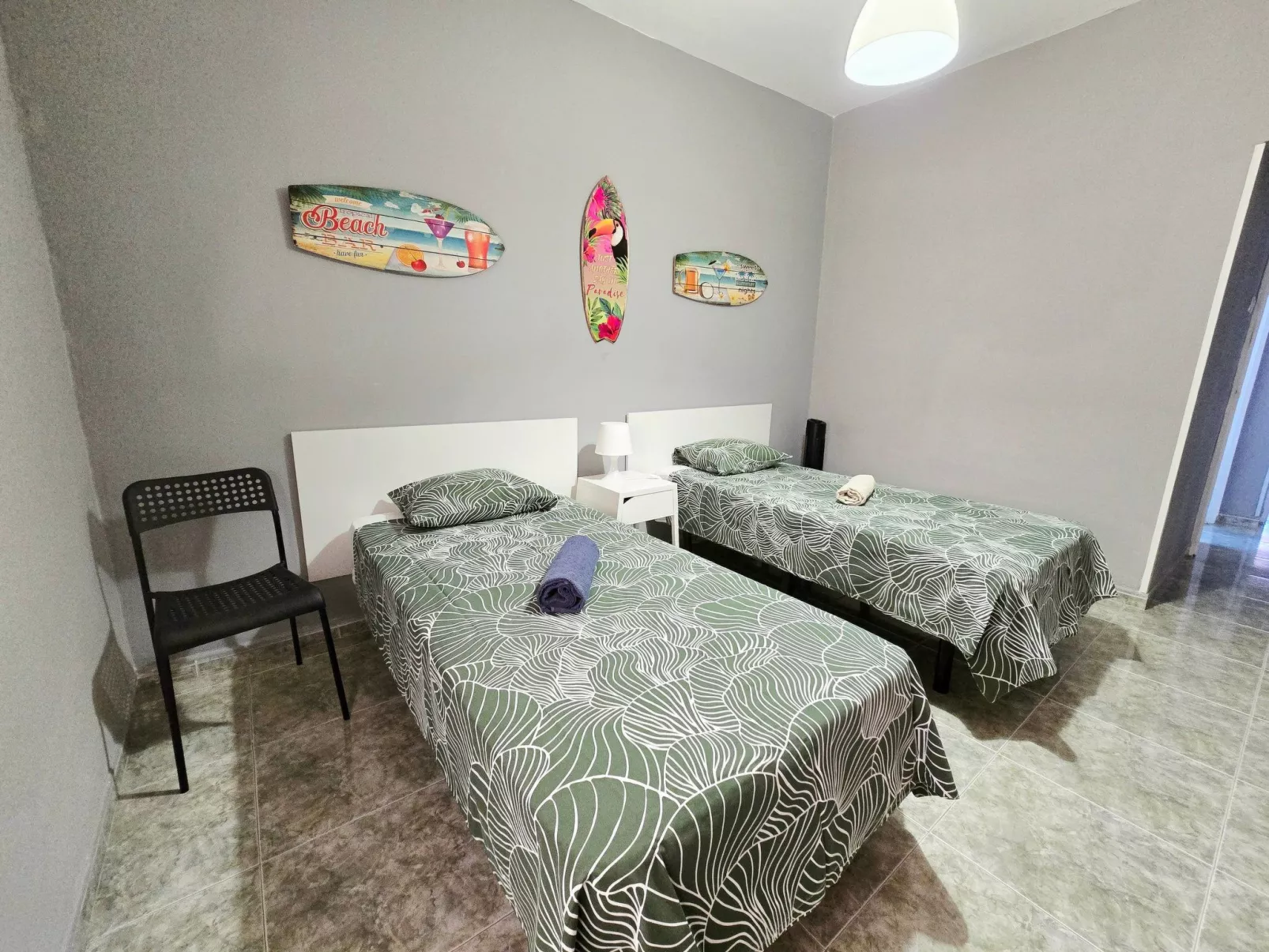 Haus mit Wifi und Terrasse direkt am Strand-Binnen