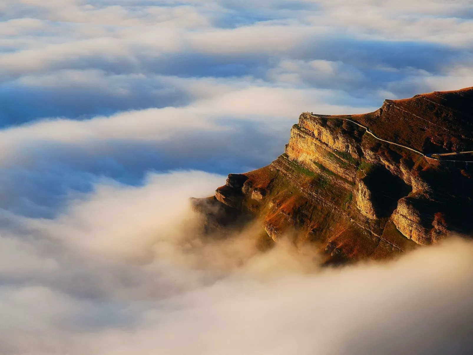 Fachwerkhaus mit Garten - Image-tags.info