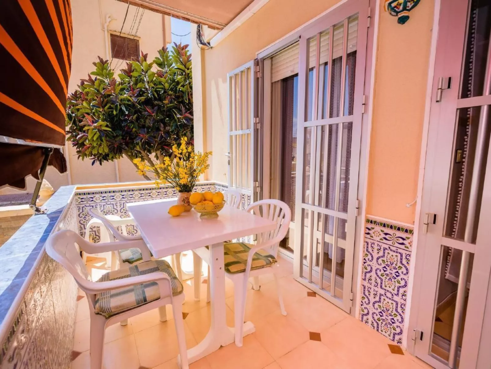 "Limonka" mit eigener Terrasse-Image-tags.info