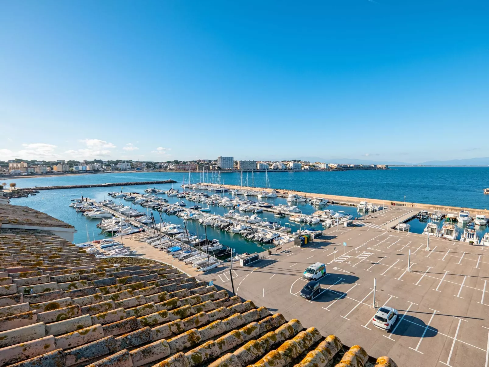 Costabravaforrent Marina, schöne Wohnung in erster Meereslinie-Buiten